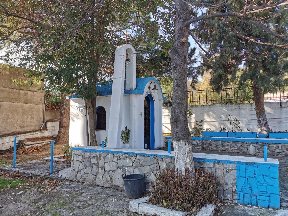 Nia'S Apartment By The Sea Nea Iraklitsa Exterior foto